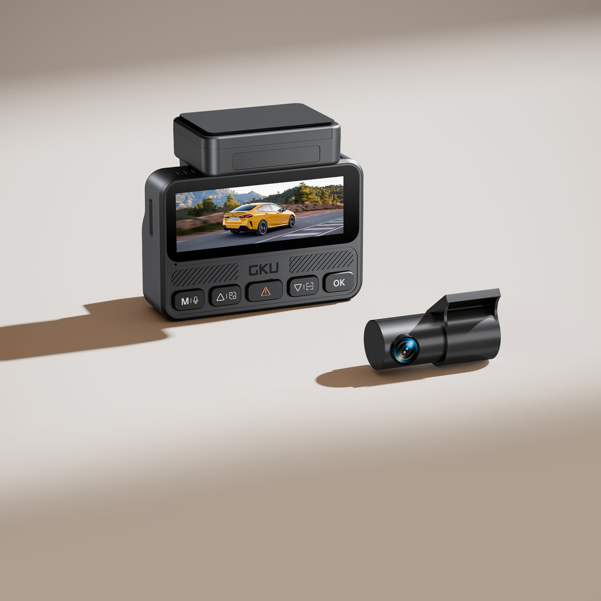 C600